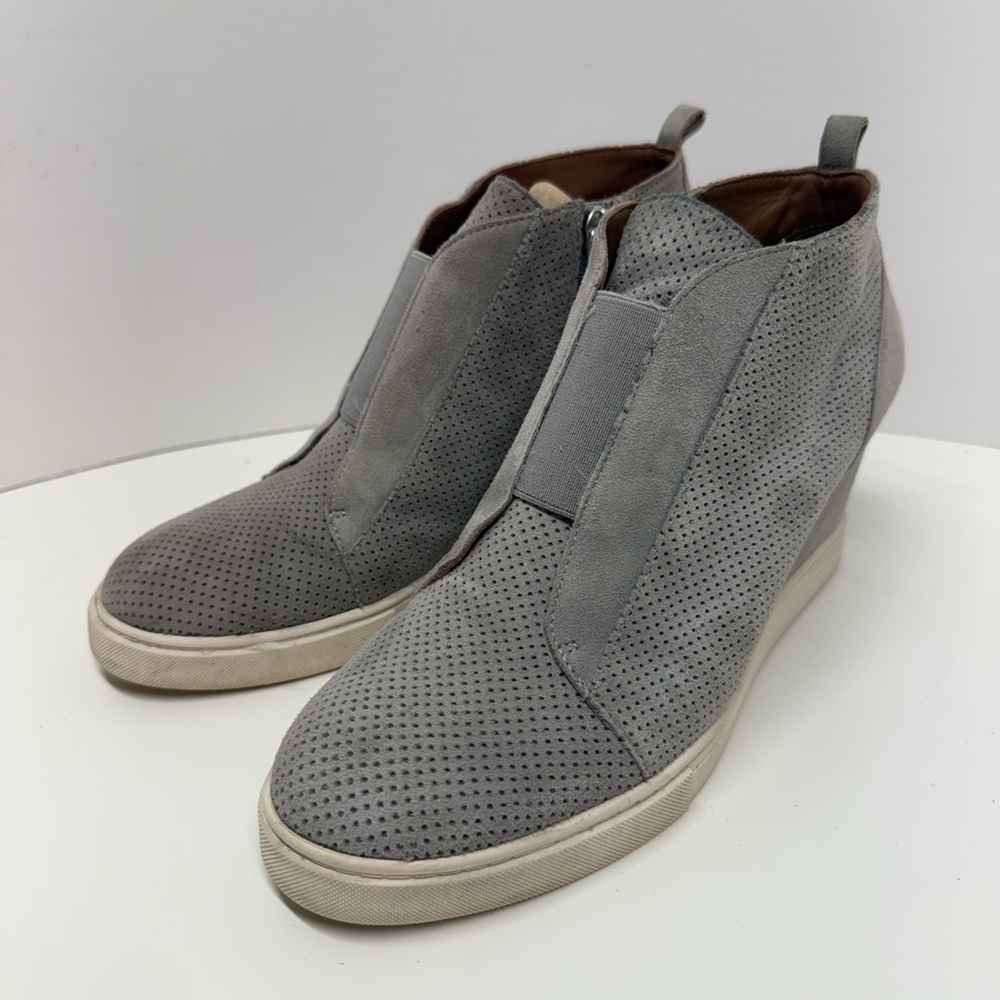 Linea Paolo Anna Wedge Sneaker size 8 women’s